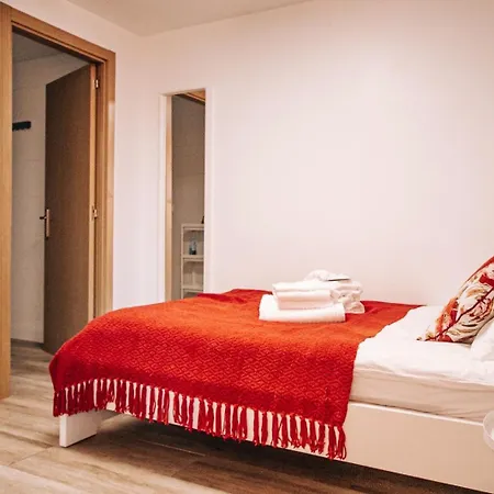 Holiday home Con Piscina En